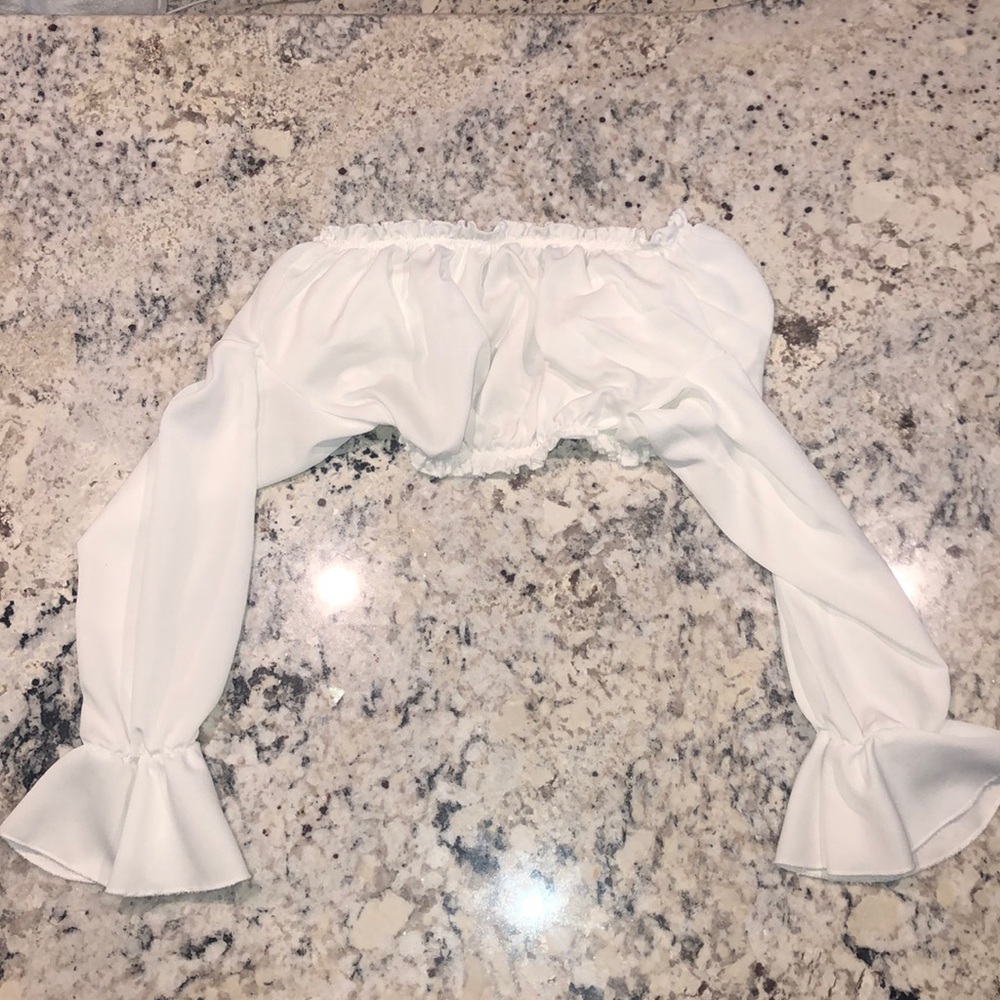 Off-the-shoulder crop top